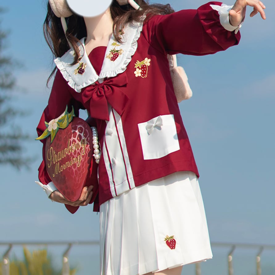 YUMEKAWA ♡ Strawberry print sailor suit #seifuku1