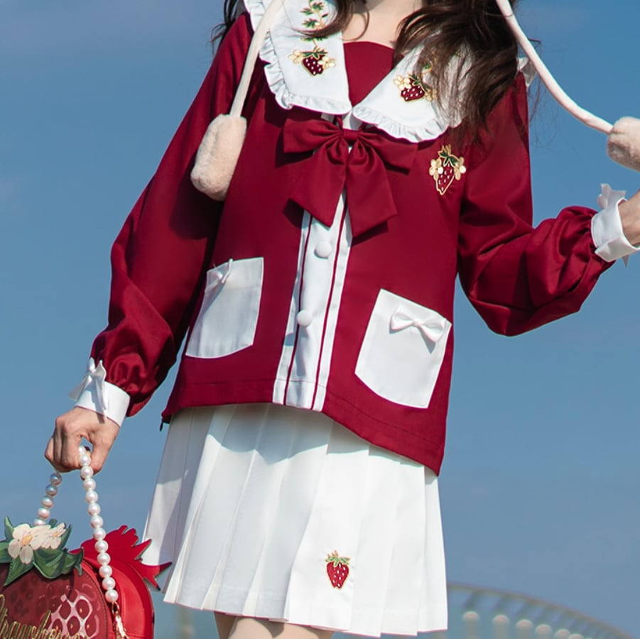 YUMEKAWA ♡ Strawberry print sailor suit #seifuku1