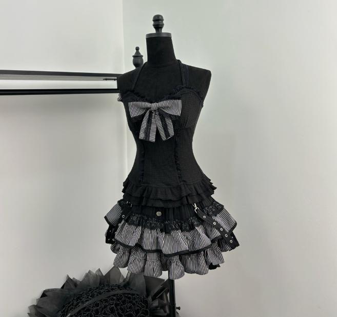 YUMEKAWA ♡ 3-piece set of top with ribbon , skirt and outerwear #set2