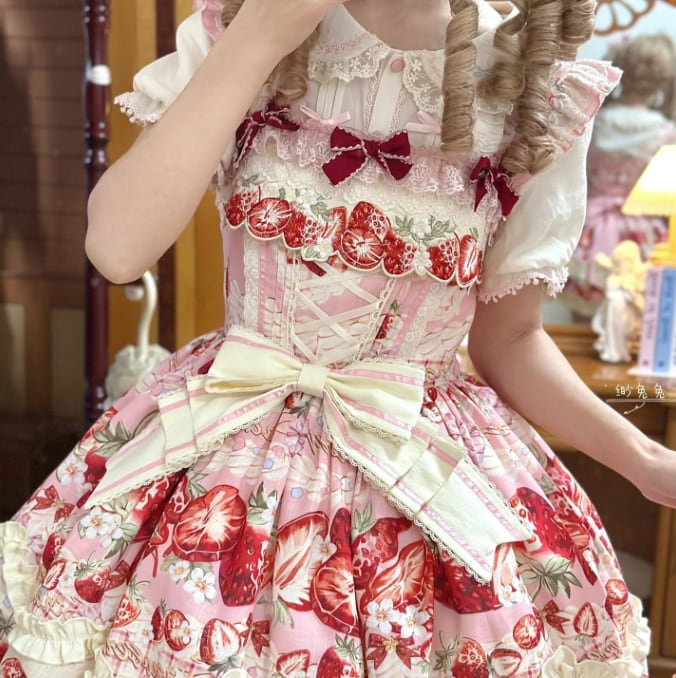 YUMEKAWA ♡ Strawberry jumperskirt & short sleeve blouse #set4