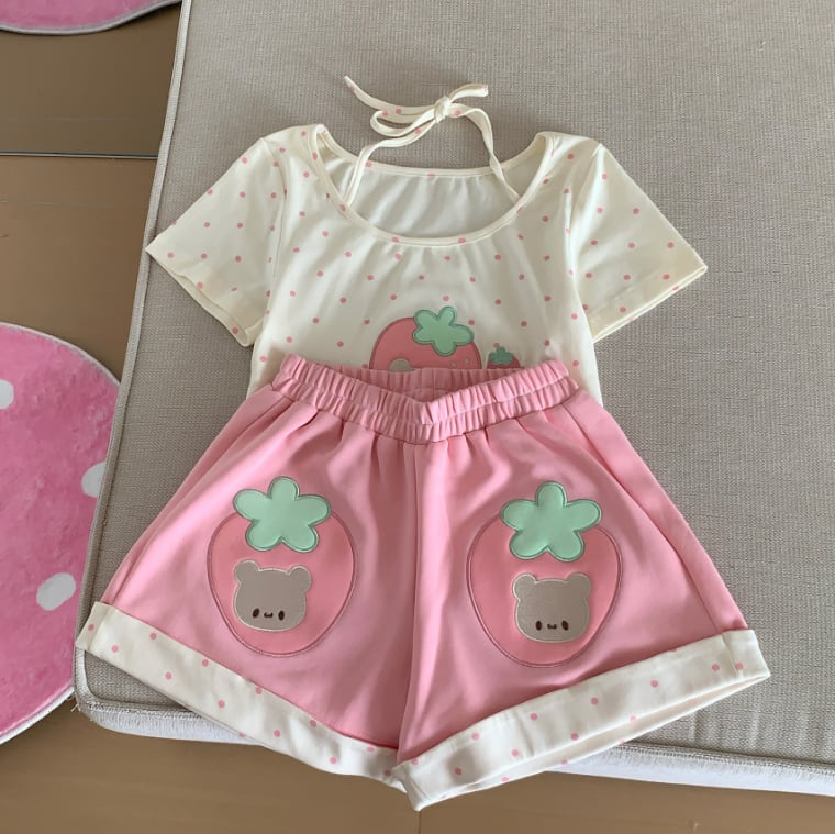 YUMEKAWA ♡ matching cloth with cute bear and strawberry design #set73