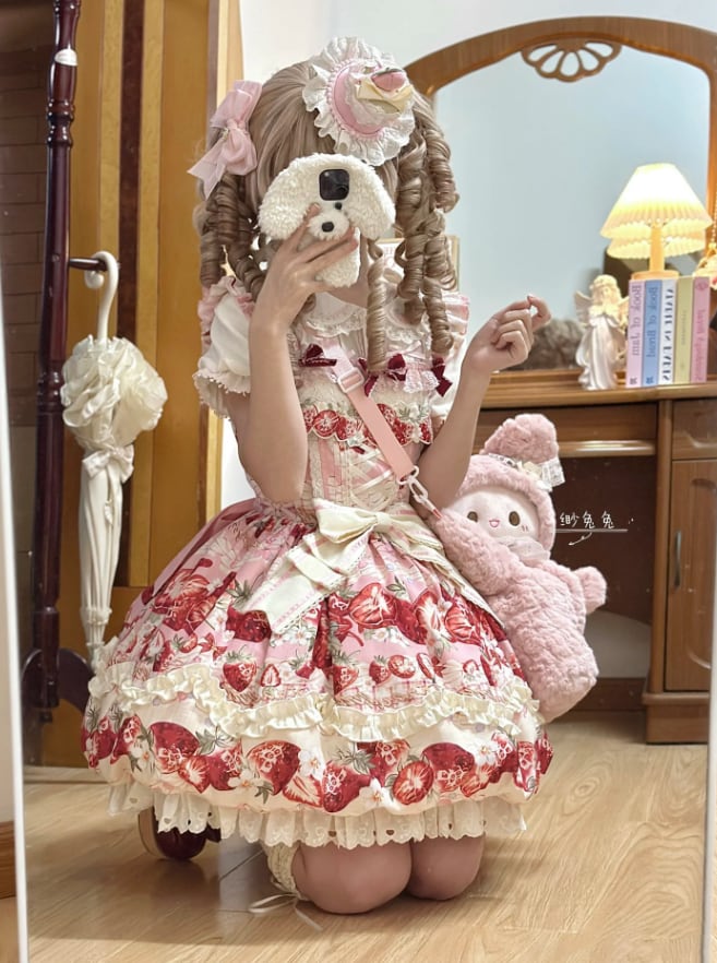 YUMEKAWA ♡ Strawberry jumperskirt & short sleeve blouse #set4