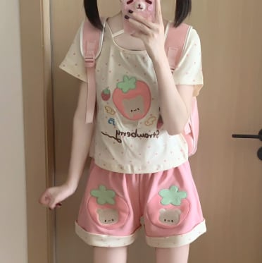YUMEKAWA ♡ matching cloth with cute bear and strawberry design #set73