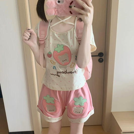 YUMEKAWA ♡ matching cloth with cute bear and strawberry design #set73